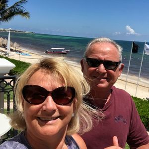 Meet your Posher, Claudio